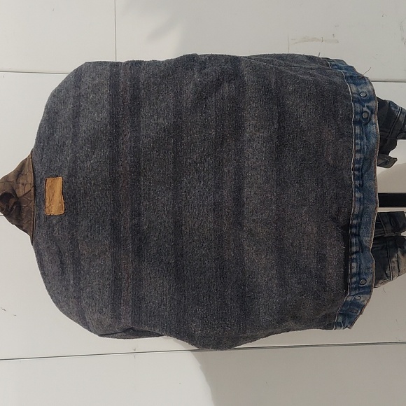 Vintage Levi's Jacket - Picture 6 of 12